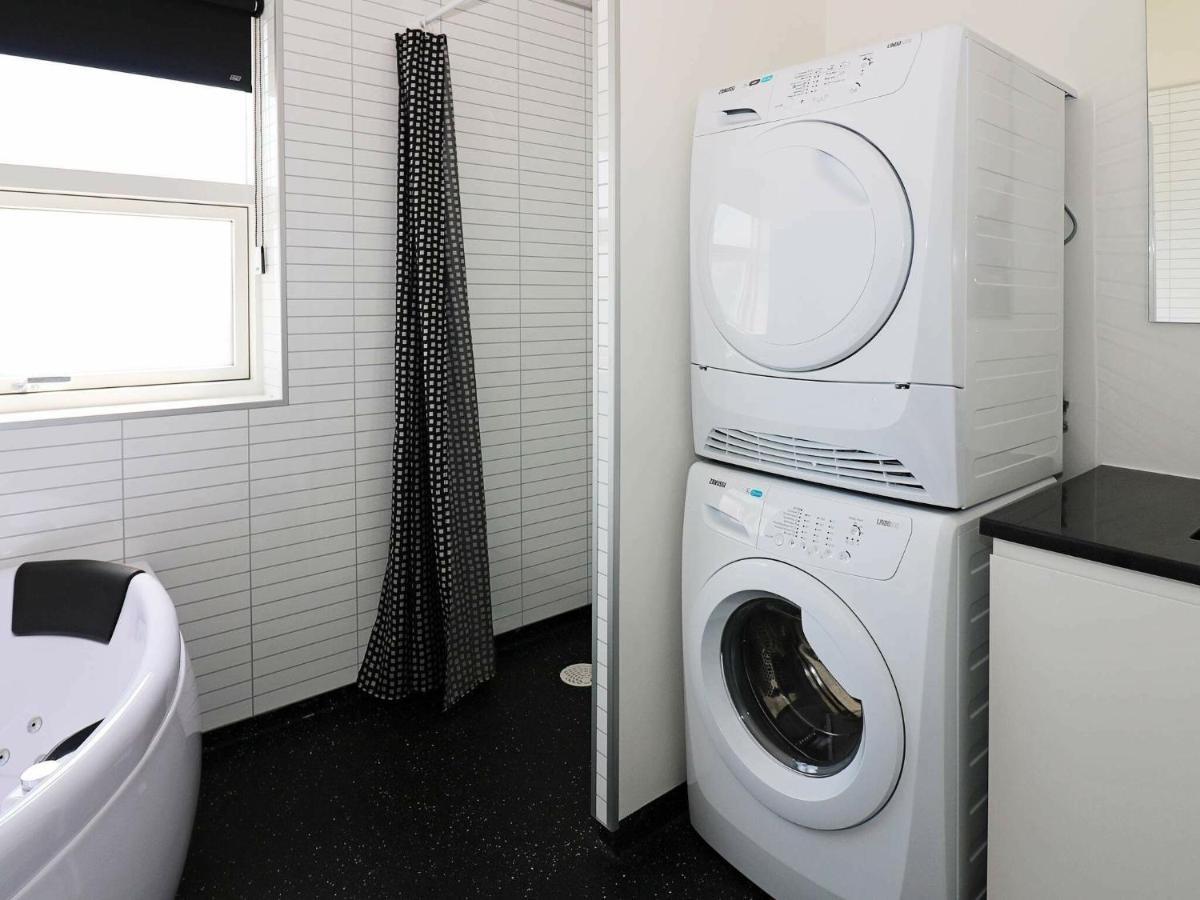 8 Person Holiday Home In Hadsund Extérieur photo